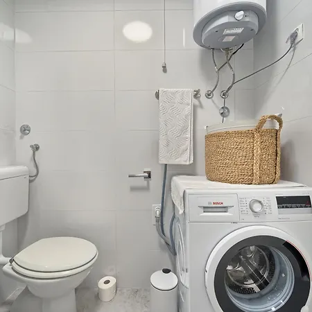 Apartman A1-luxury W Big Balcony 4 Min Walk To Split